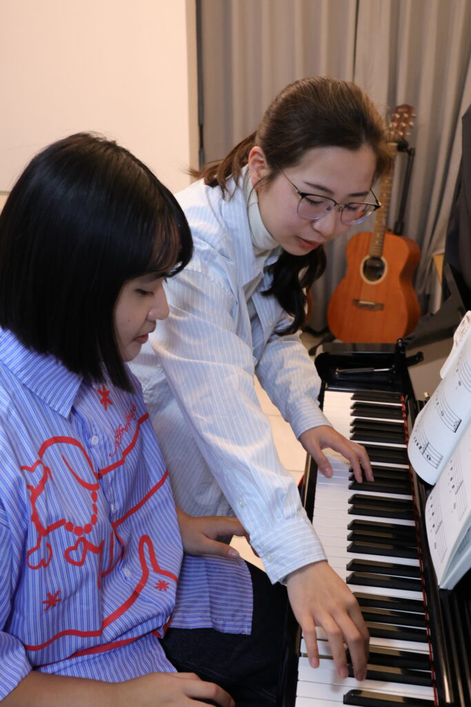 台南學鋼琴-1-rotated